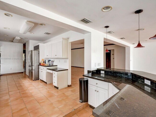 Photo - 1520 Stillwater Dr