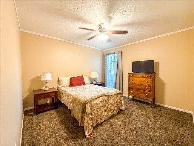 Photo - 4023 Oxhill Rd