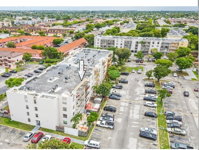 Photo - 5775 W 20th Ave Unidad 404