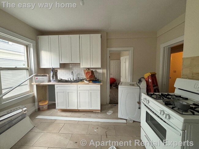 Building Photo - 278 Washington St Unit #2