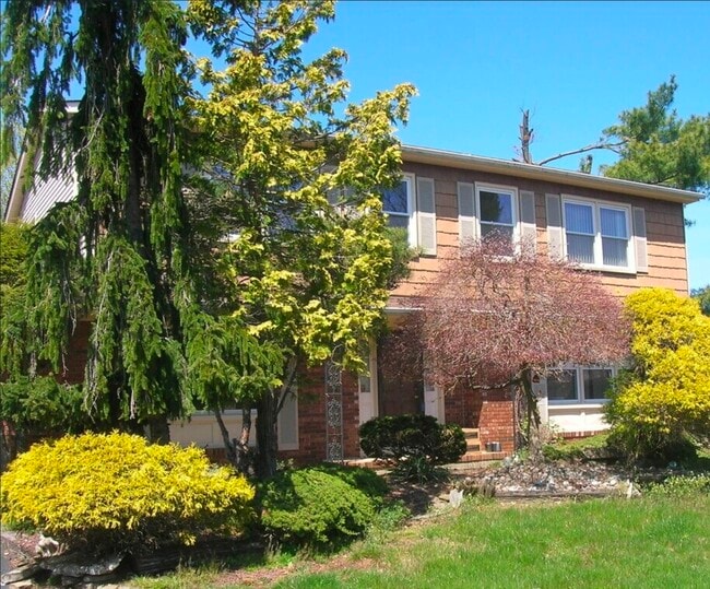 Photo - 15 Cardinal Ct