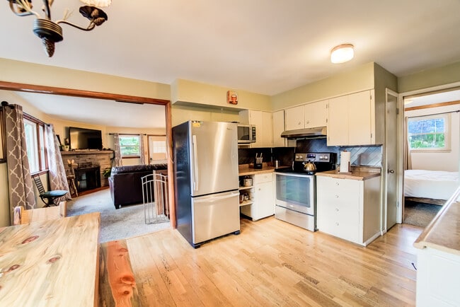 Photo - 9305 Chipita Park Rd Unidad 4 Bedroom Mountain Home