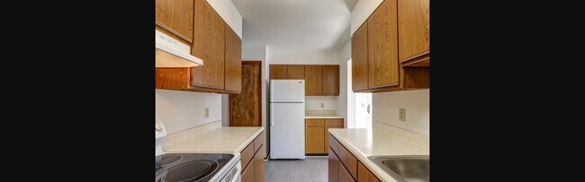 Silver Creek Apartments