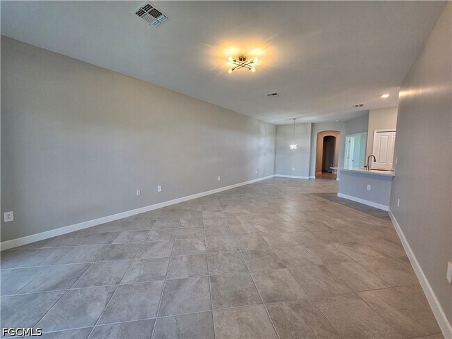 Photo - 20501 Hazelnut Ct S