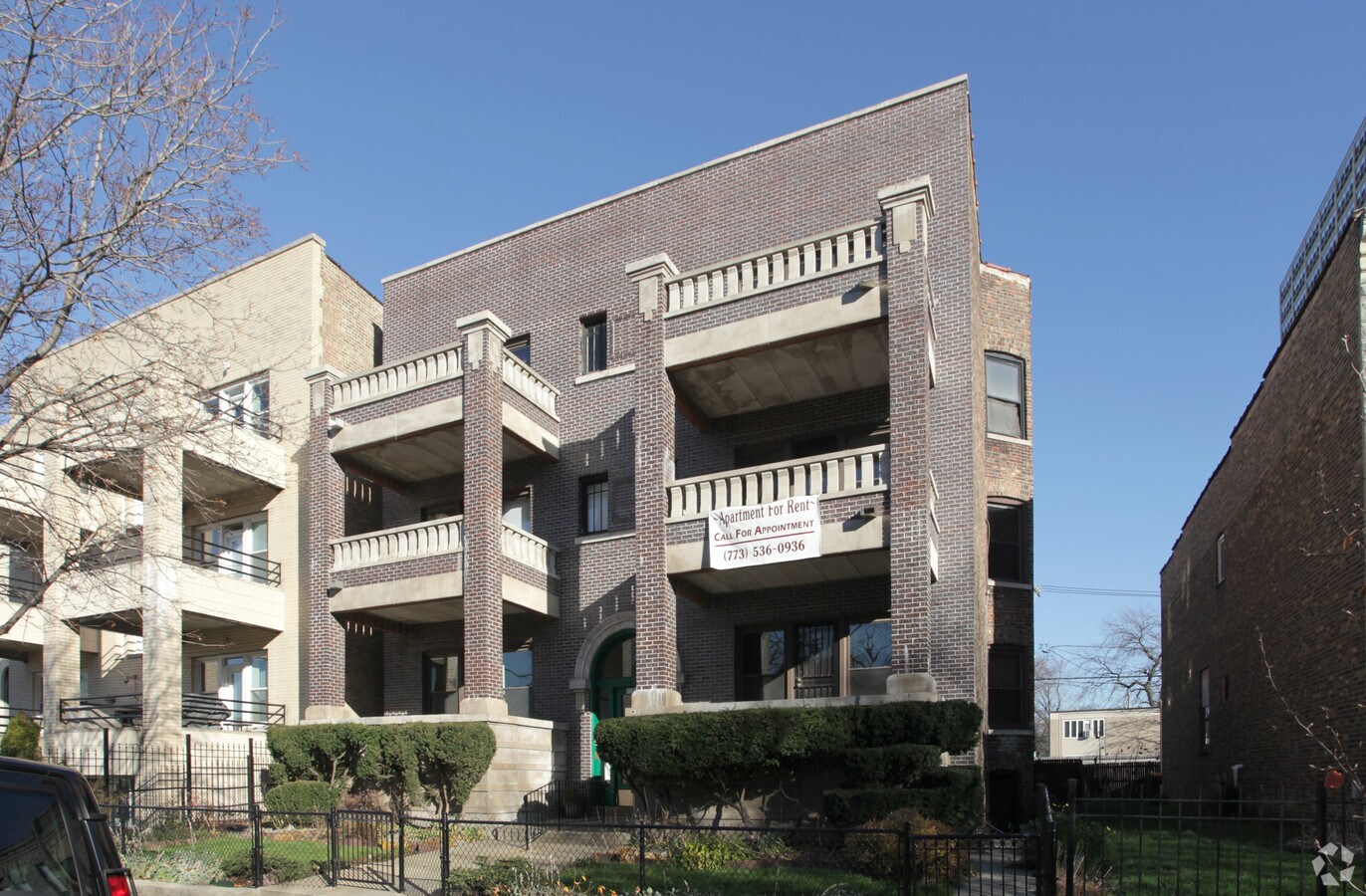 Photo - 3531-3533 S King Dr Apartments