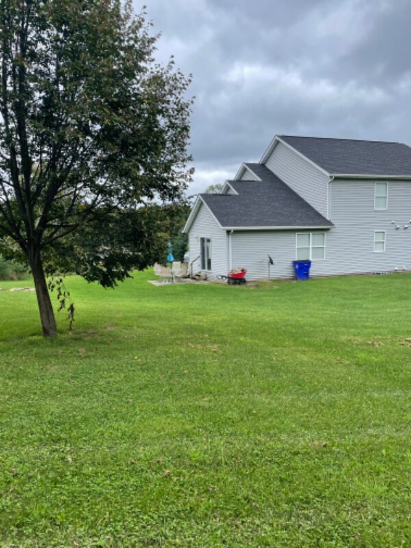 Photo - 9005 Peck Rd