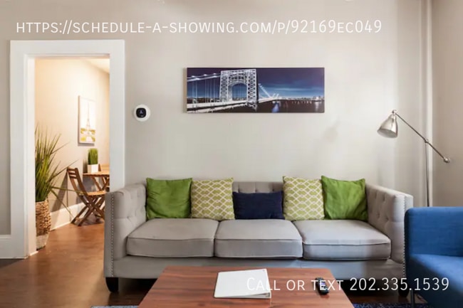 Photo - 1120 Snyder St NW