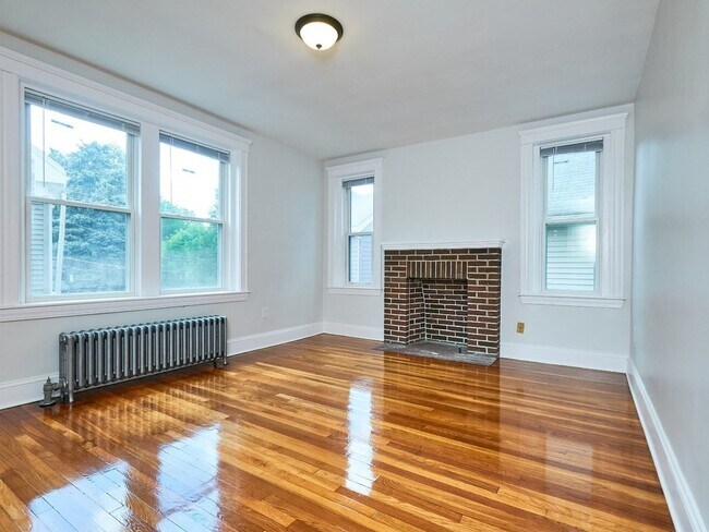 Photo - 120 Salem St Unit 10