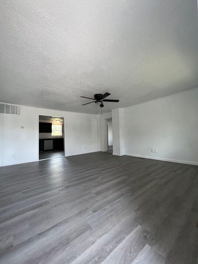 Photo - Recently remodeled 4 bedroom 2 Full bathroom Home