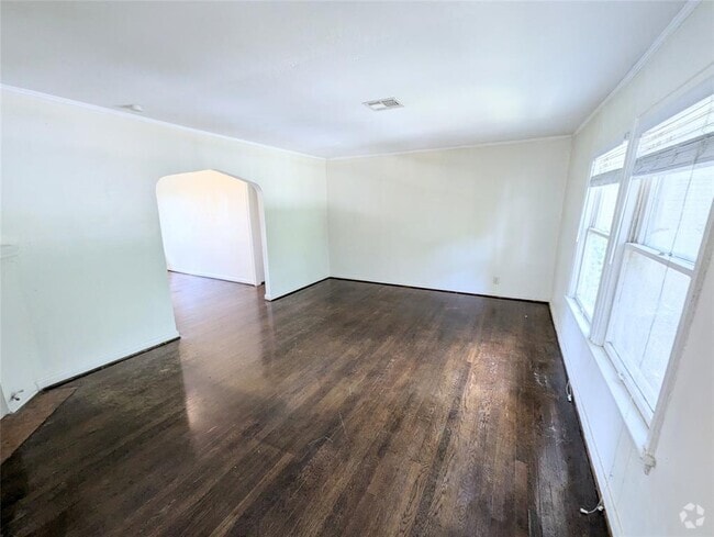 Building Photo - 1406 Castle Ct Unit 2 Rental