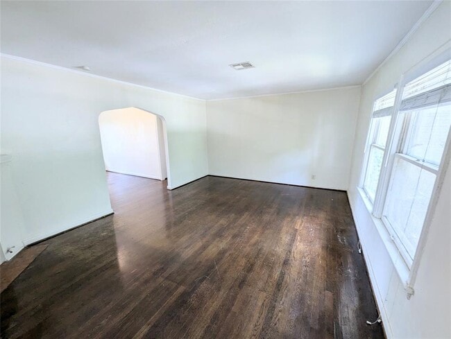 Photo - 1406 Castle Ct Apartment Unit 2