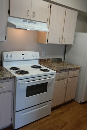 Photo - Pemberly Palms