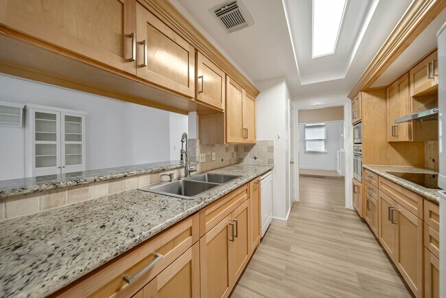 Photo - 10732 Briar Forest Dr