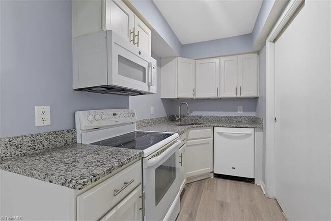 Photo - Room in Condo on North O.Henry Boulevard