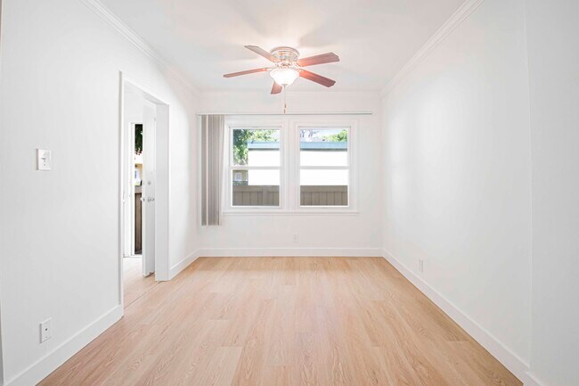 Photo - 5844.5 W 88th St Unit 5844.5