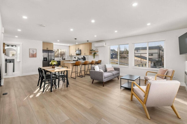 Building Photo - 7719 Renton Ave S Unit ID1407639P