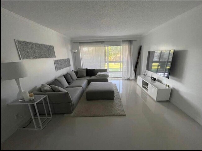 Photo - 300 Waterway Dr S Unit 209