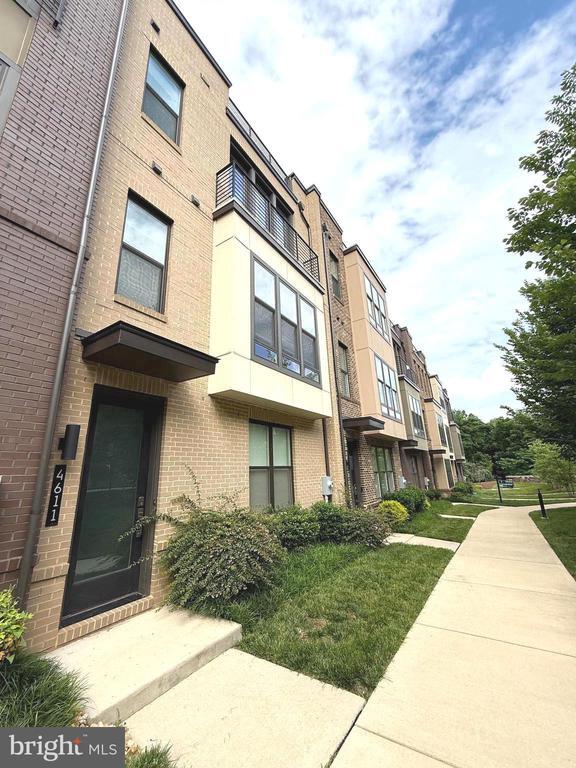 Building Photo - 4611 Quinns Ml Wy Rental