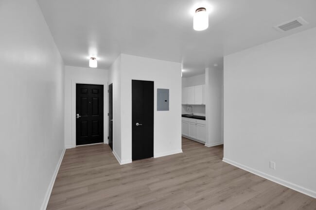 Open Living Room - The Glen