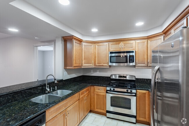 2BR, 2BA - 1129 SF - #A101 - The Grand Vista