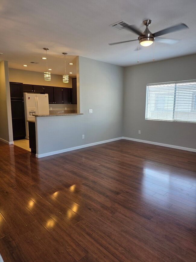 Photo - 5116 Jordan Frey St Unit 203