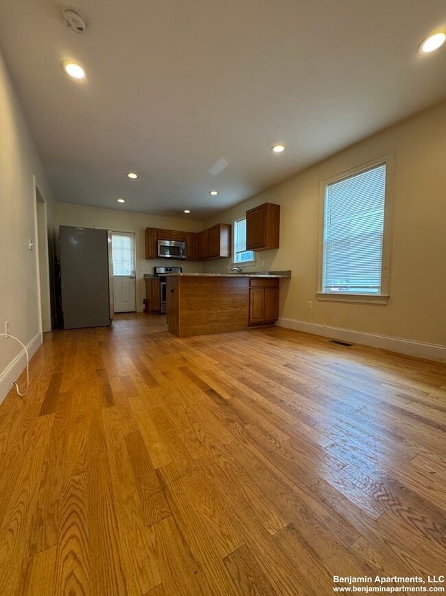Photo - 35 Pratt St Condo Unit 1