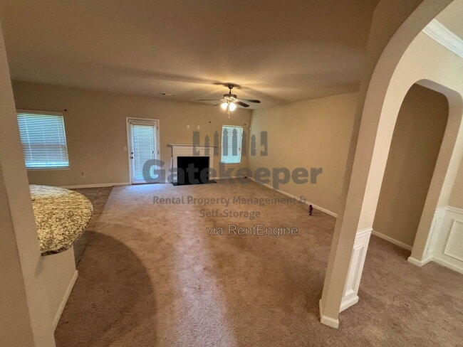 Photo - 4743 Chickadee Ln