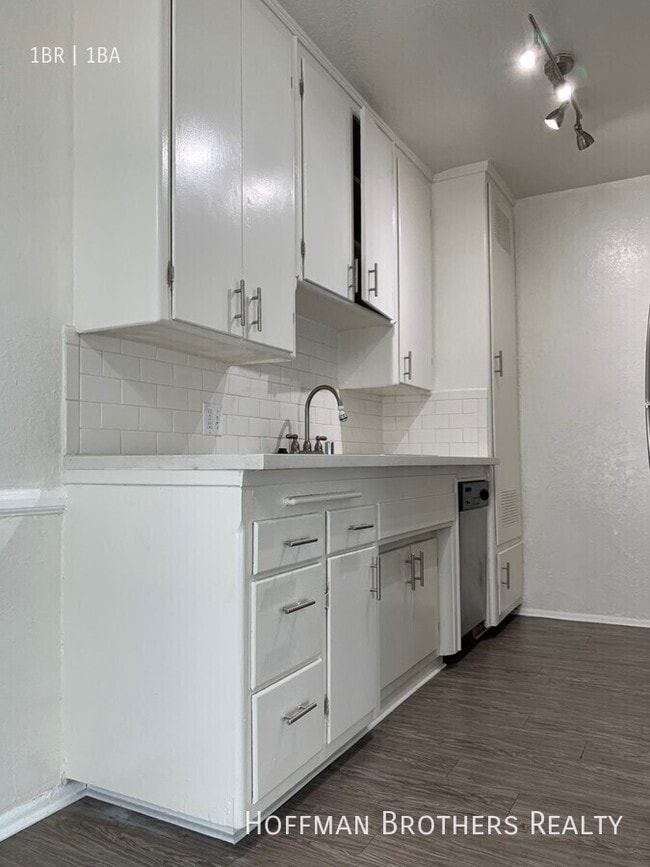 Photo - 4845 W Slauson Ave Unit 5