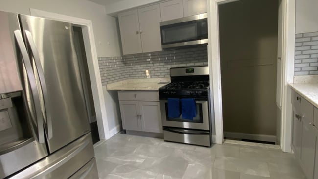 Photo - 20509 Faust Ave