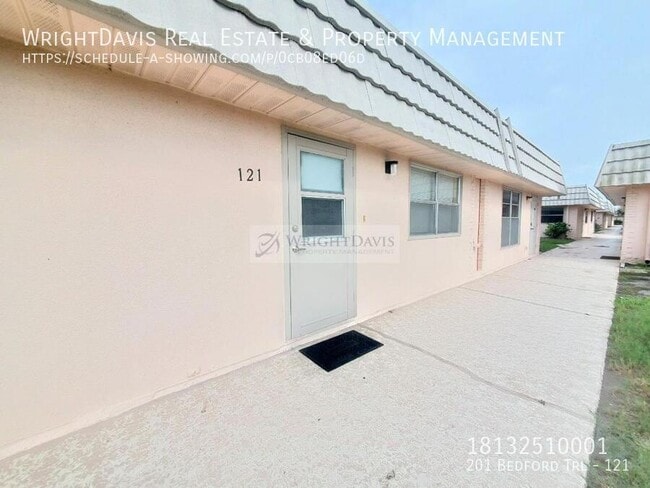 Building Photo - 201 Bedford Trail Unit 121