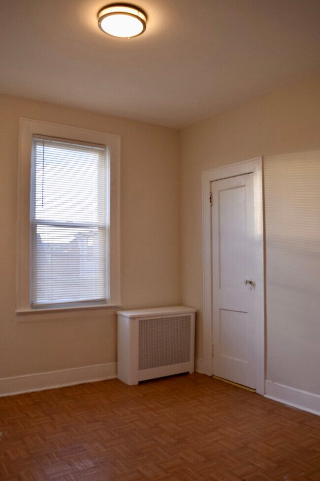 Bedroom (Off Kitchen) - 7 Archibald Ter Unit 2R
