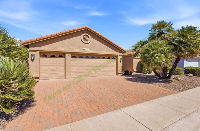 Building Photo - Golf Course Living in Sun Lakes  – 55+ IronOaks at Sun Lakes Community Home on the 18th Fairway!