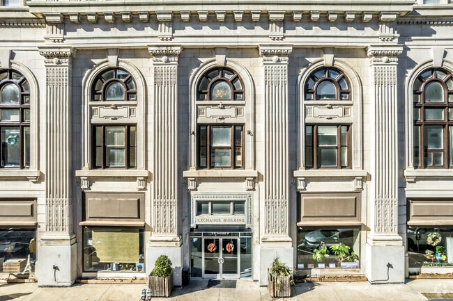 Photo - Goodwyn Condominiums