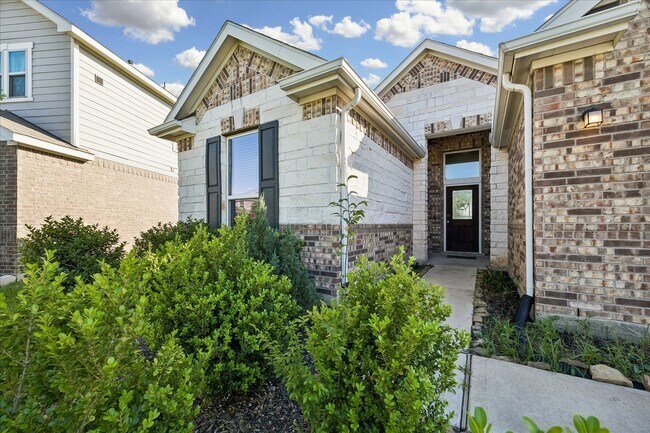 Photo - 22207 Davenport Downs Ln