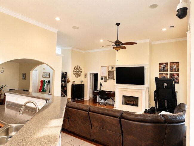 Photo - 11652 Belle Manor Dr