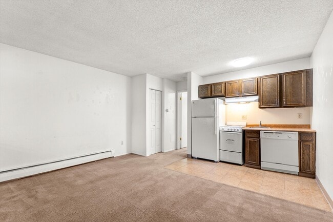 Photo - 1920 Canyon Blvd