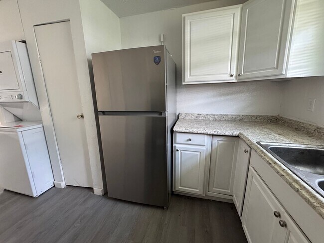 828 Floyd St NE Unit 828 Floyd Street NE Live Oak 32064