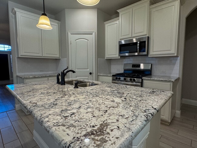 Photo - 7836 Cottonwood Dr