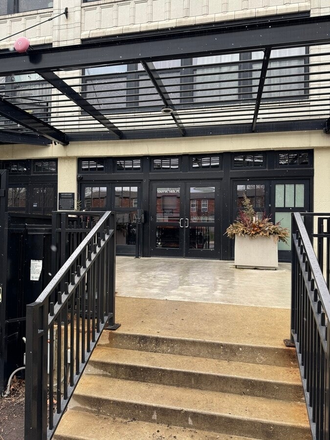 Photo - 1069 W 14th Pl Unit 208