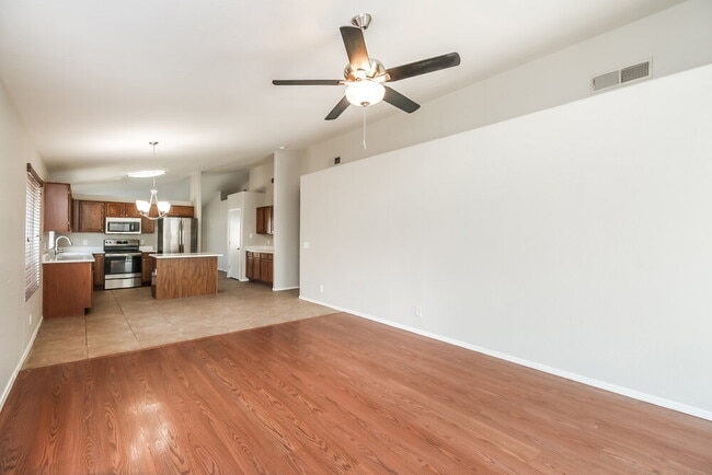 Photo - 2829 W Grenadine Rd