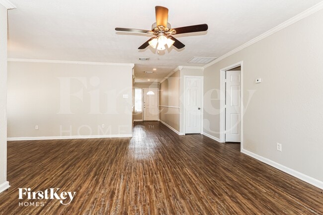 23015 Banquo Dr