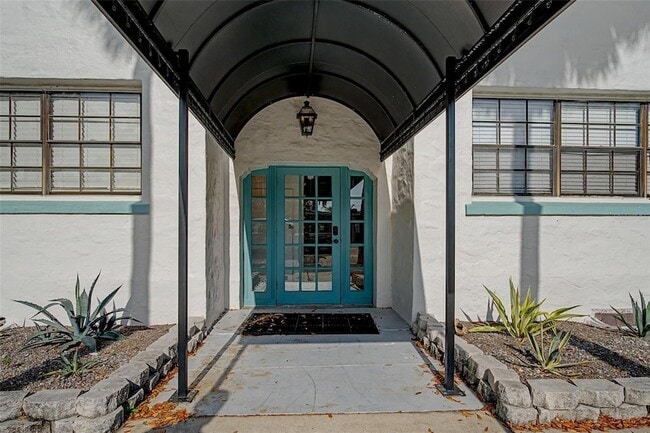 Photo - 517 Columbia Dr Unidad 20