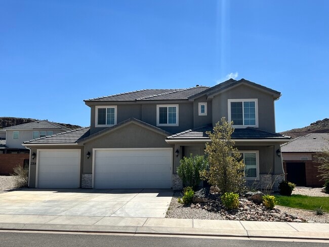 Photo - 3354 E Holly Dr