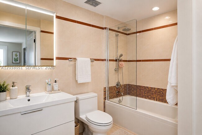 Photo - 110 Washington 1512 Unit 1512