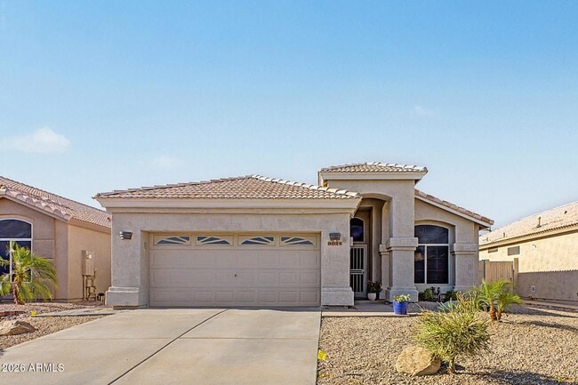 Building Photo - 9026 W Escuda Dr