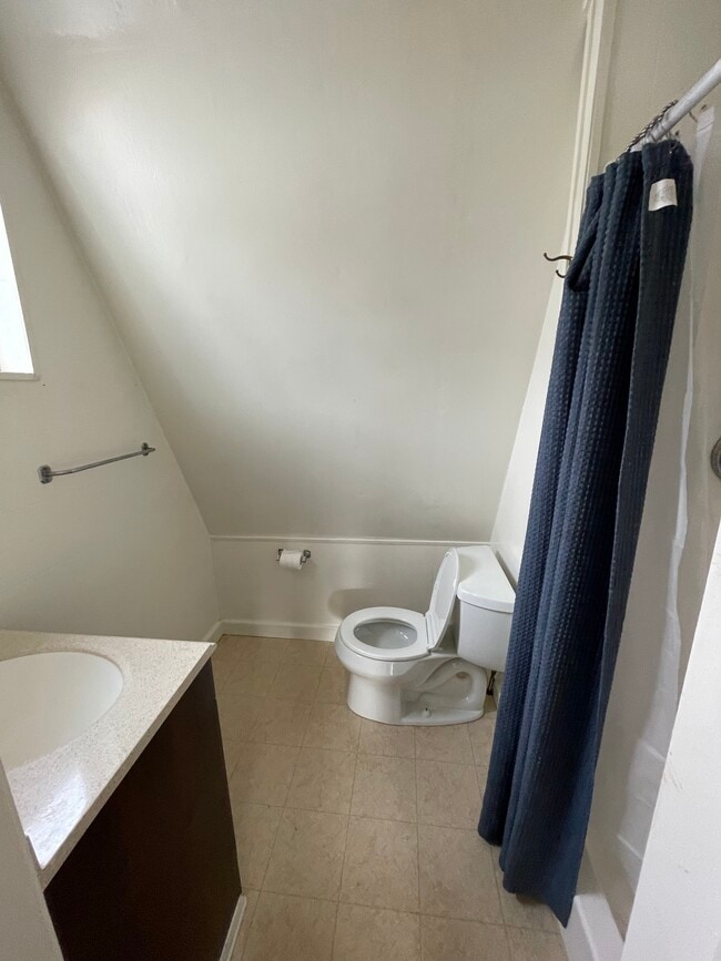 Photo - 141 7th Ave N