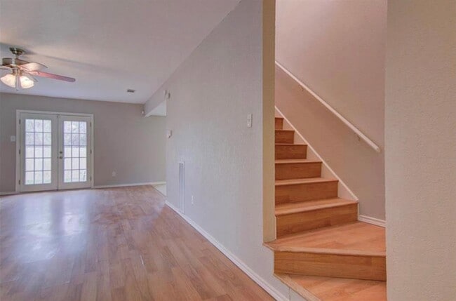 Photo - 9705 Meadowheath Dr