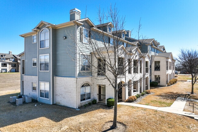 Primary - Silverton Village