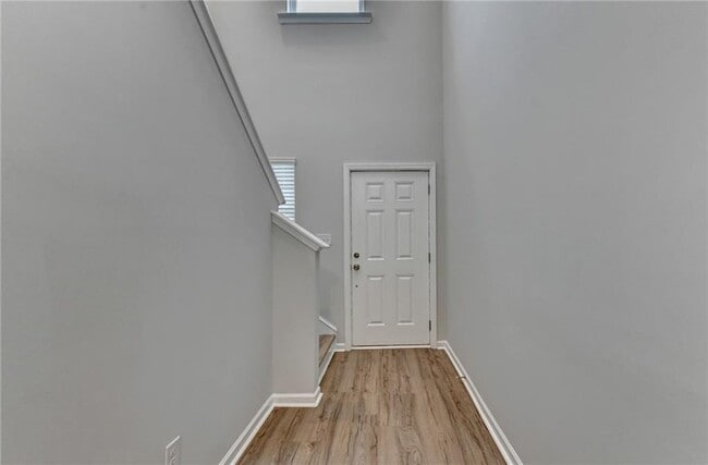 Photo - 175 Grey Falcon Ave