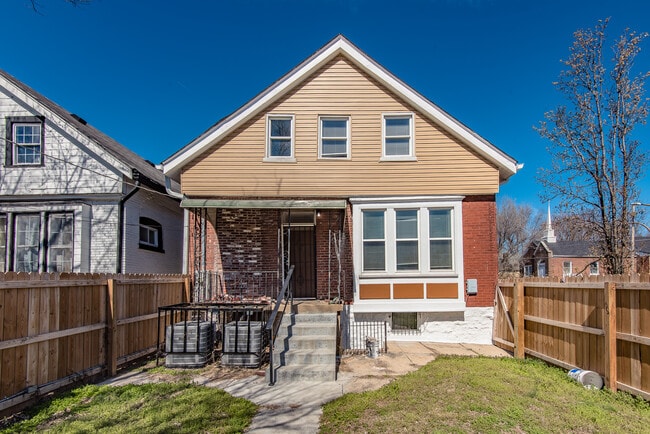 Photo - 3100 Potomac St